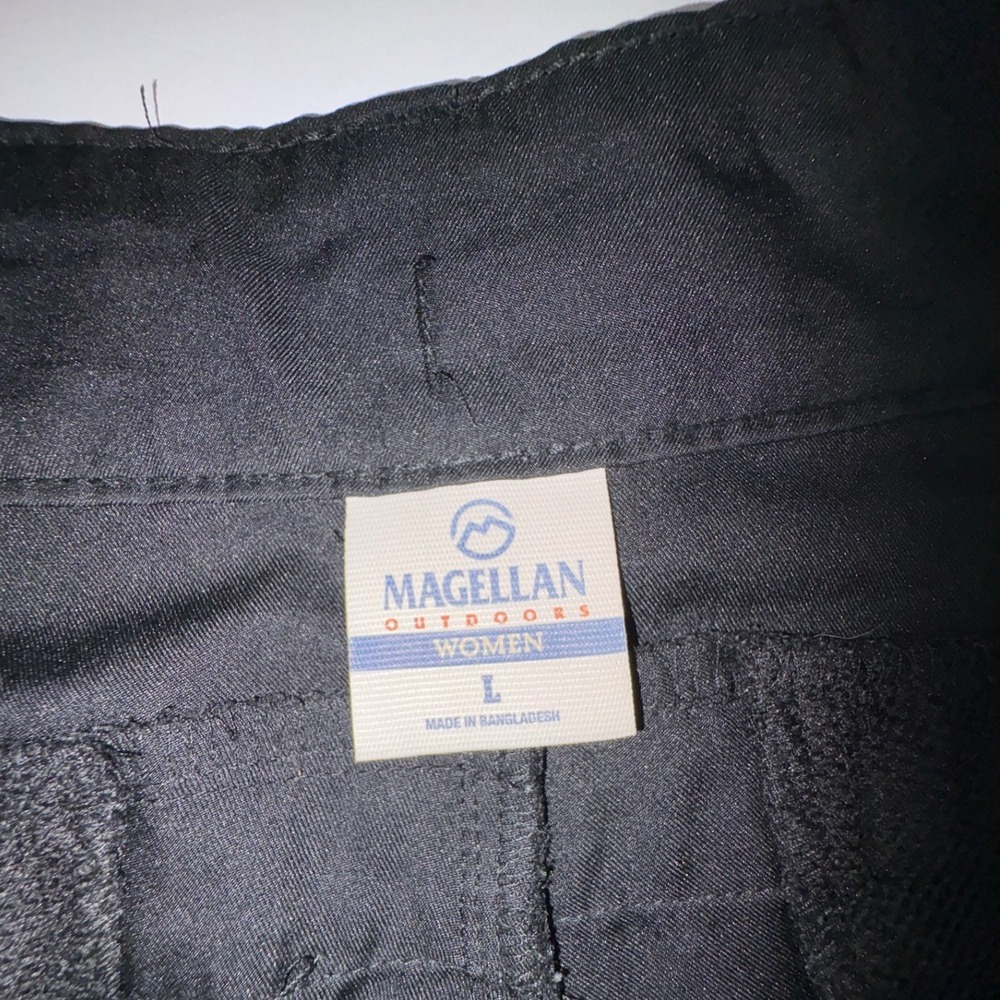 Magellan Outdoors Women Hiking Shorts Bundle Size Large Black Grey Coral 4 Pairs - Picture 3 of 16
